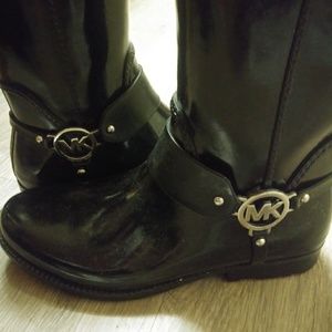 Michael kors rain boots